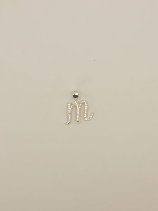 Dijes con Iniciales Brillantes Cursiva