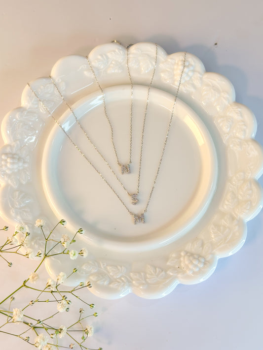 Collar con Inicial