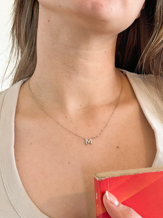 Collar con Inicial