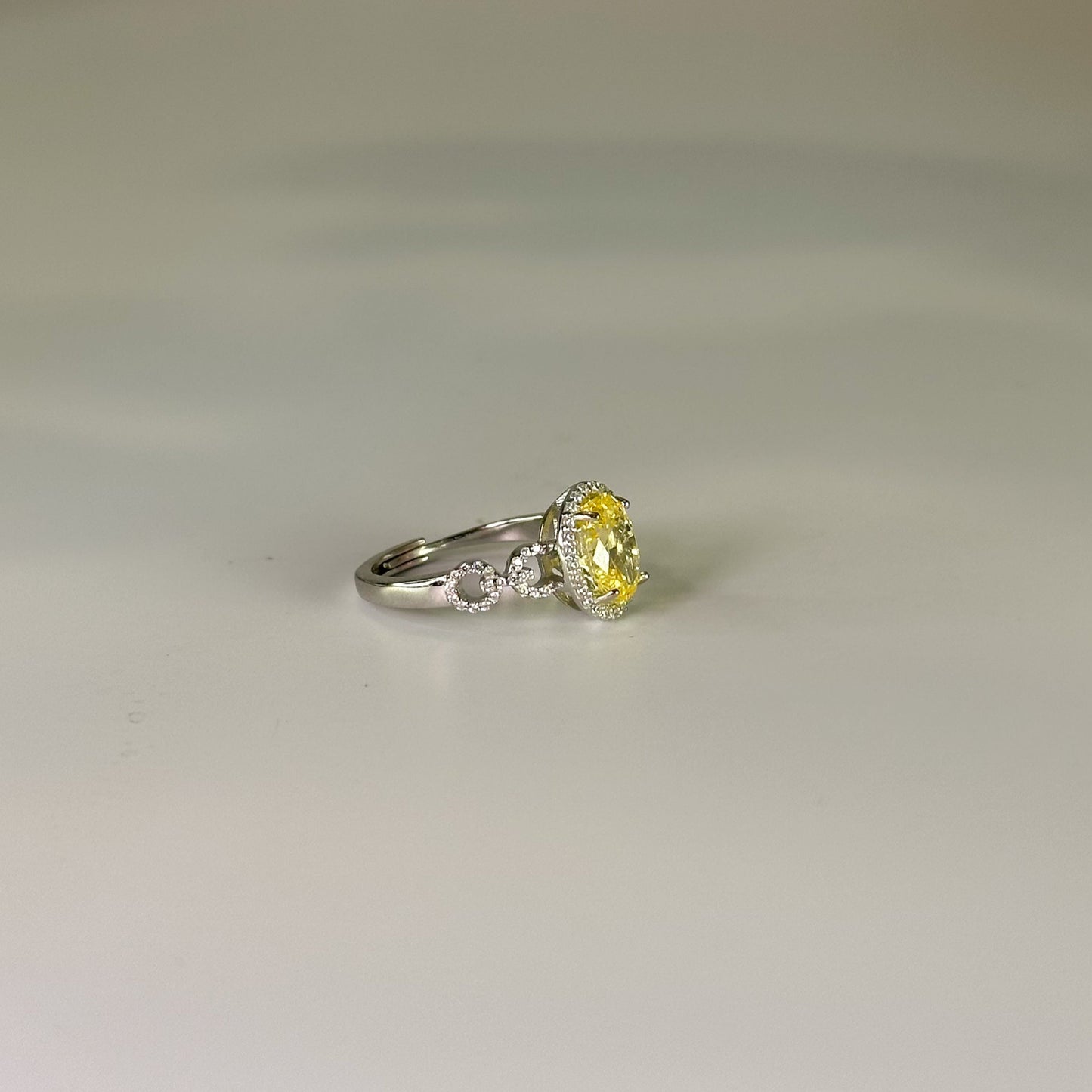 Anillo Sunny