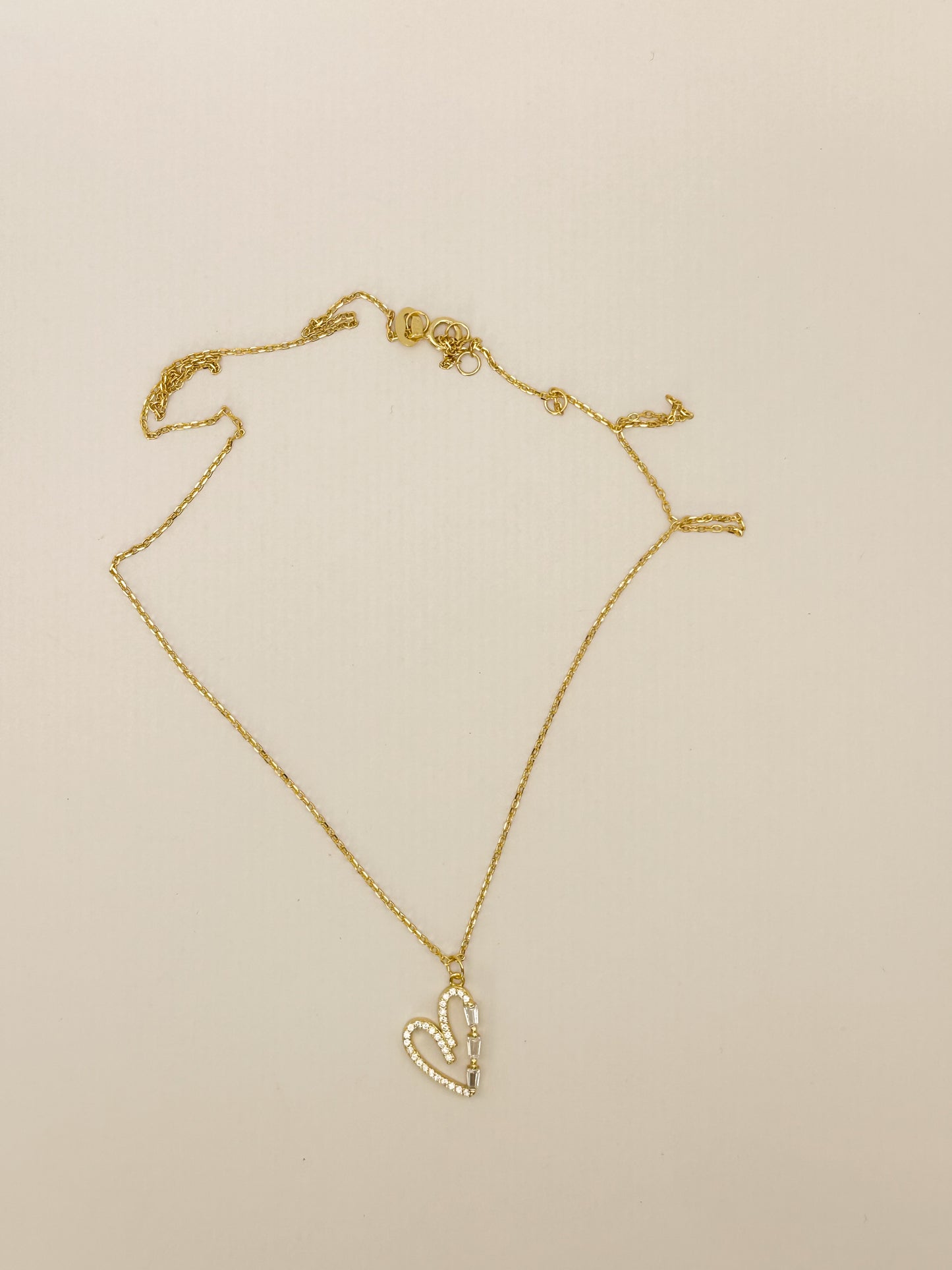 Collar Corazón Contour