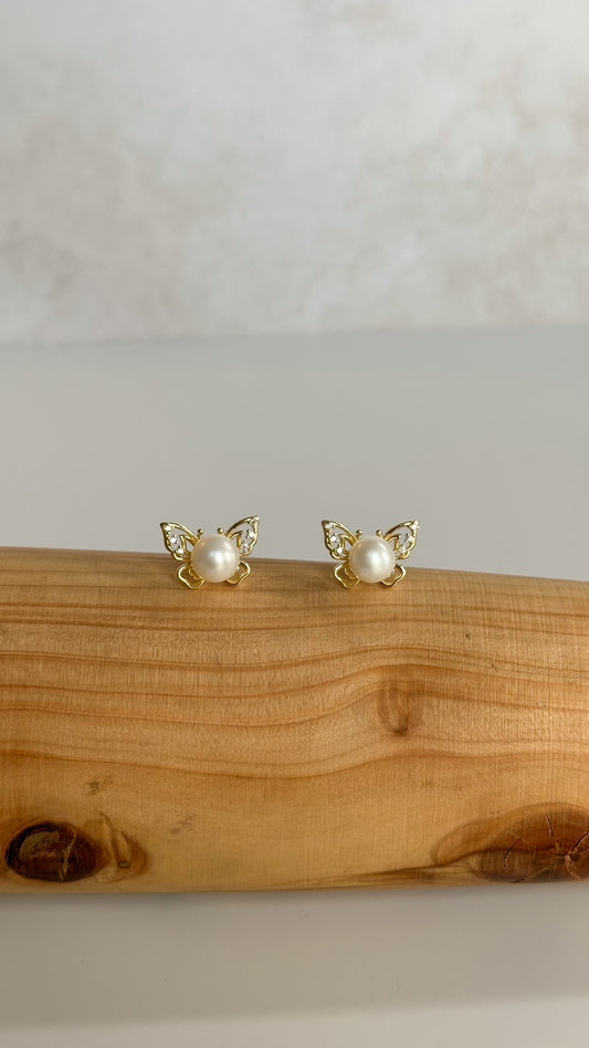 Aretes Mariposa Perla